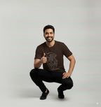 हक़ से आलसी Unisex T-Shirt